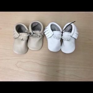 Freshly Picked Soft Sole Moccasins Size 4 NWOT